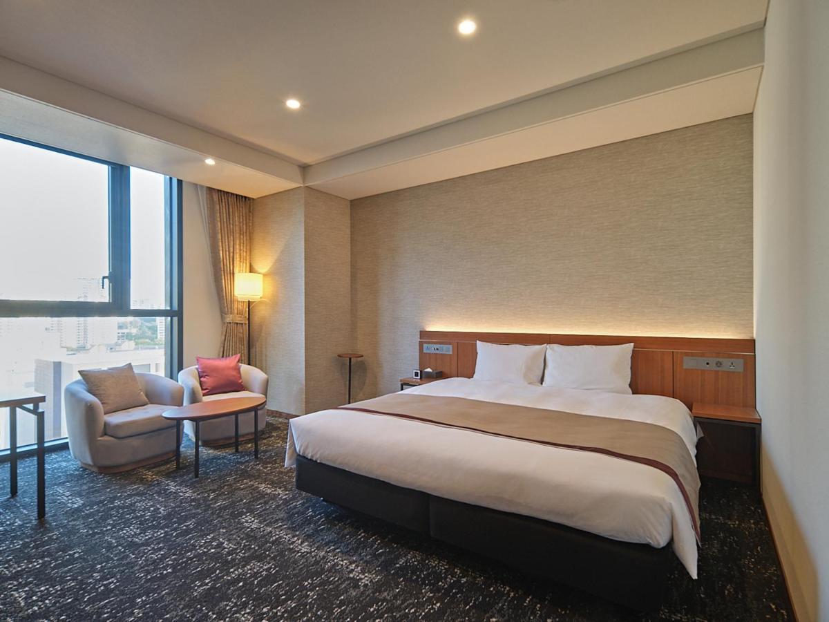 Roynet Hotel Seoul Mapo Bagian luar foto