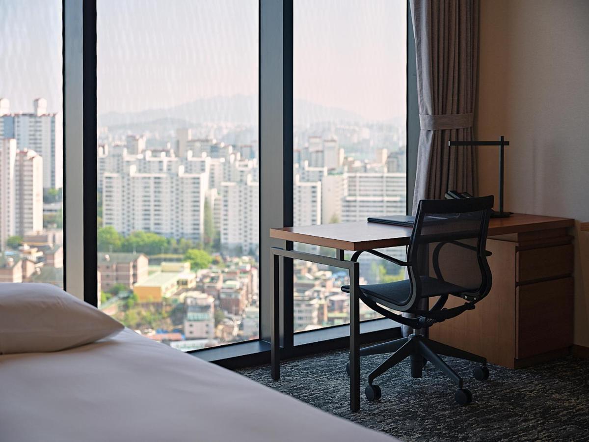 Roynet Hotel Seoul Mapo Bagian luar foto