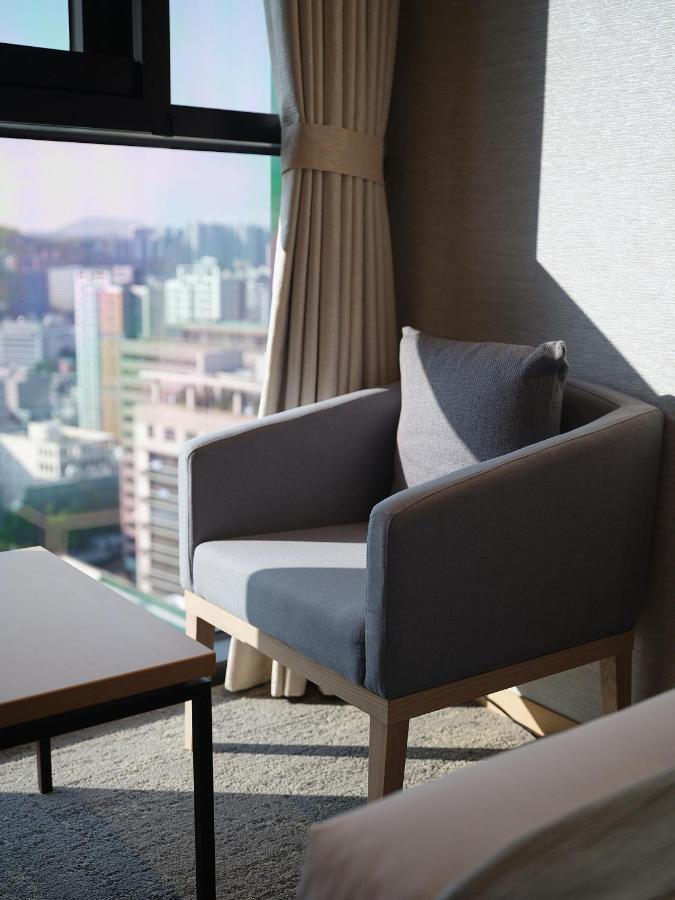 Roynet Hotel Seoul Mapo Bagian luar foto